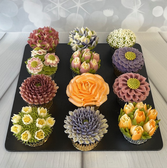 April Floral Cupcake Class