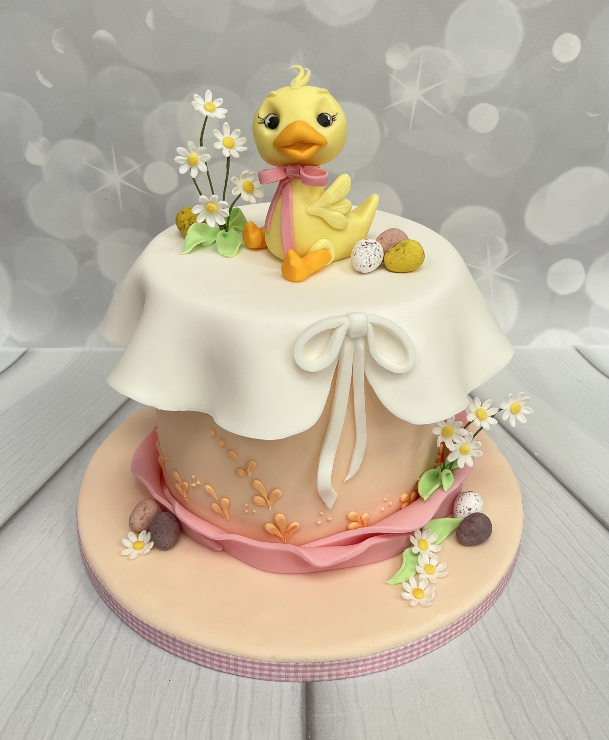 March Saturday 'Cute Duck Easter Cake'